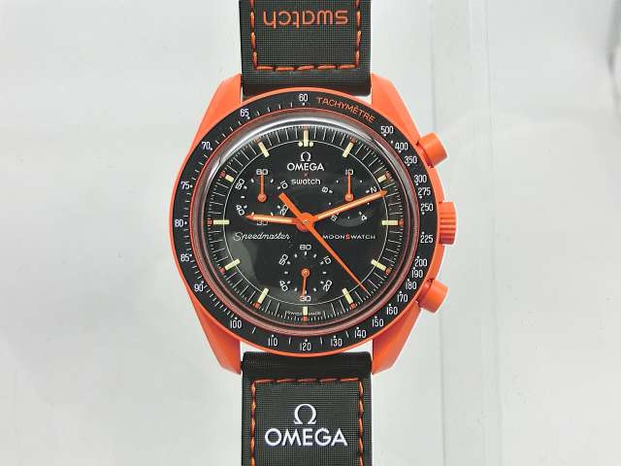 Omega x Swatch MoonSwatch Mission to Earth Lava SO33O100 Bioceramic Quartz Japan