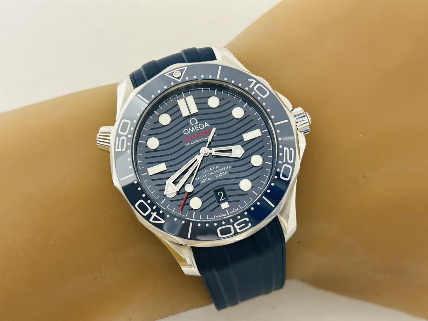 OMEGA Seamaster Diver 300M 210.32.42.20.03.001 Men’s Watch From Japan G0616