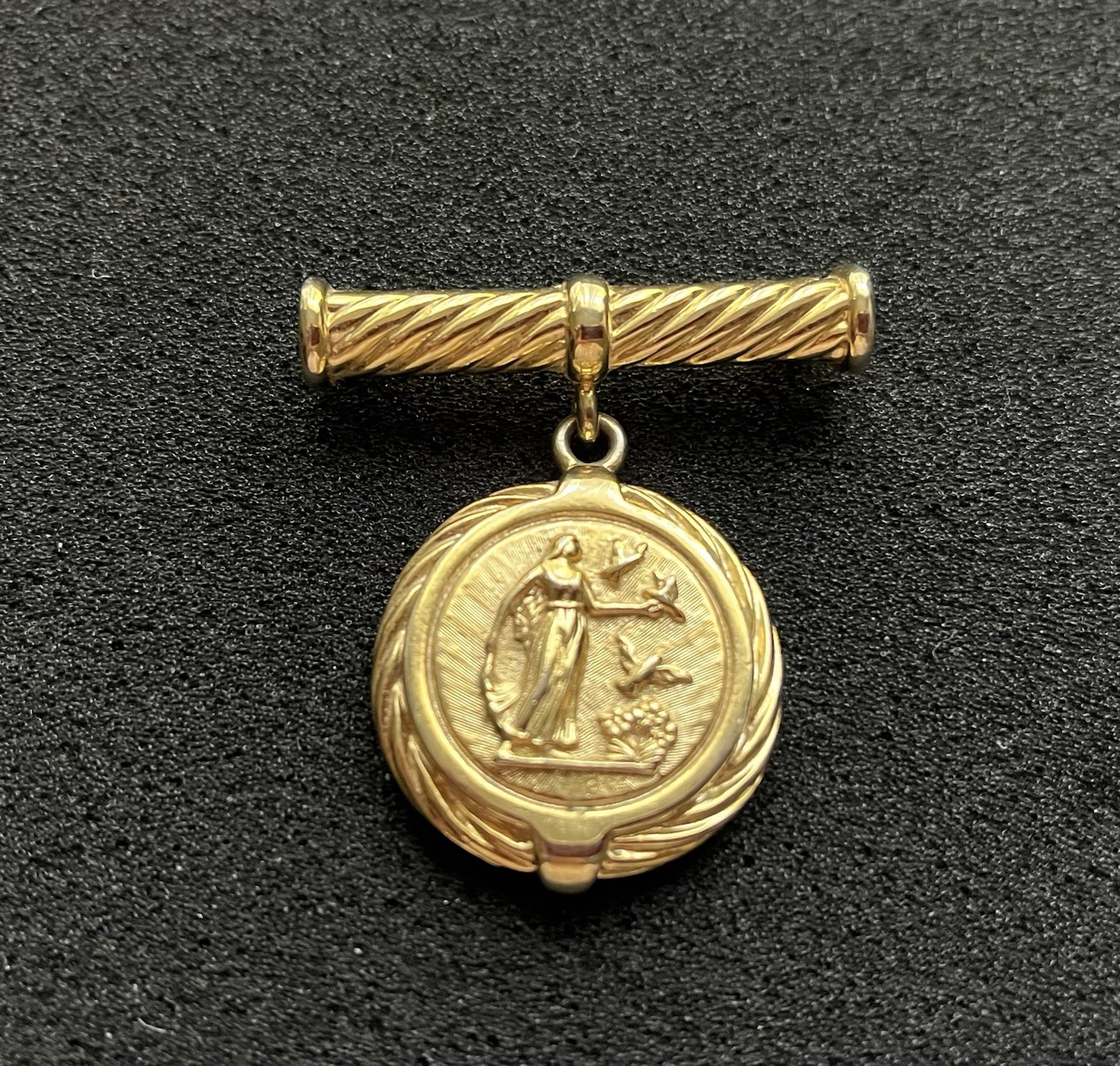 Roman Revival Gold-tone Greek Goddess Bar Brooch
