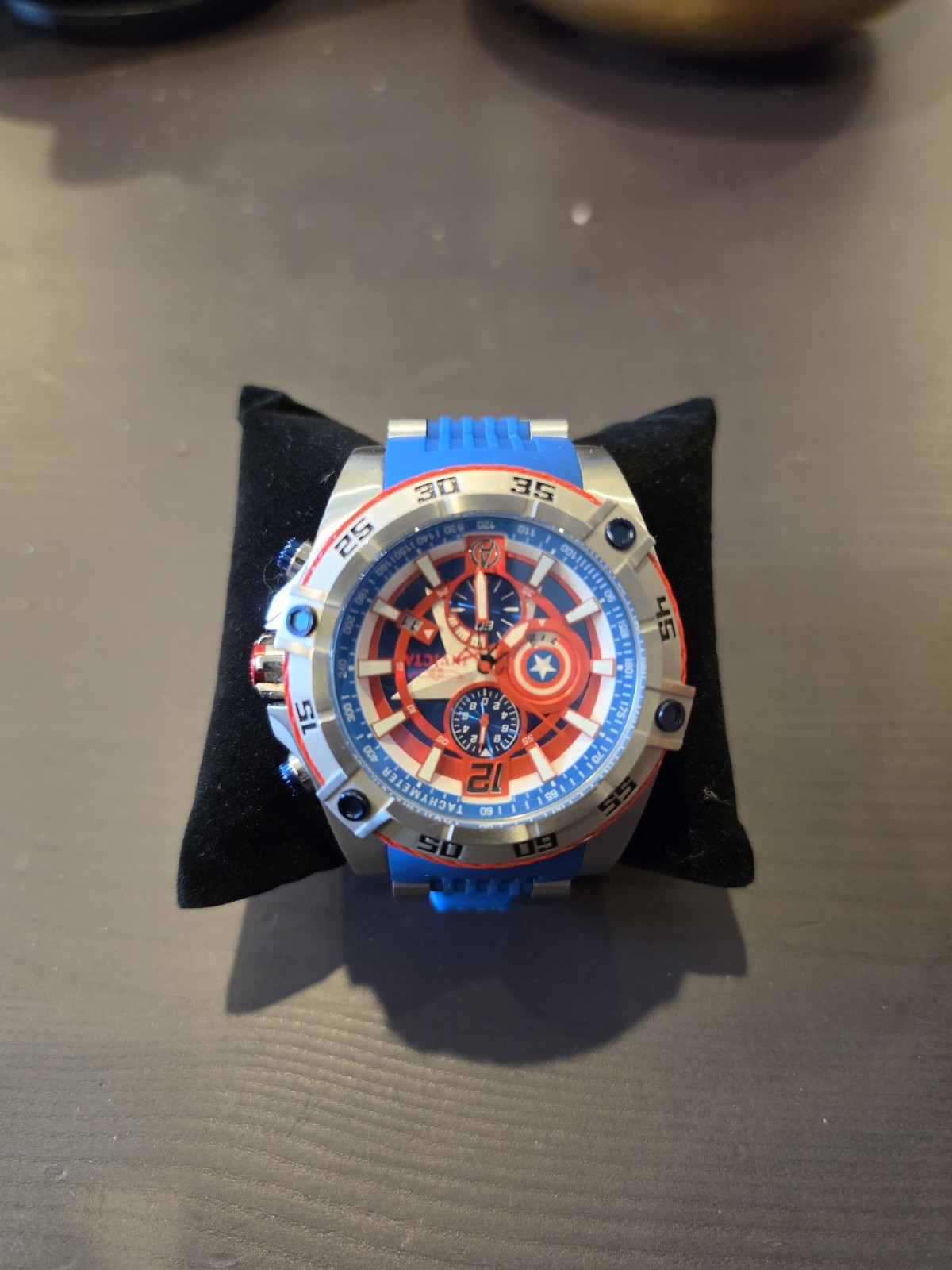 Limited Edition Invicta Marvel Captain America Men’s Chronograph Quartz.