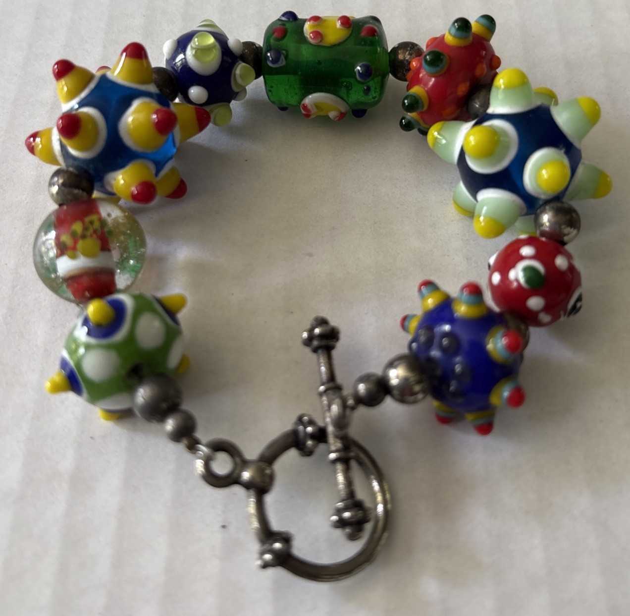 VTG MULTICOLOR LAMPWORK ART GLASS BEAD BRACELET