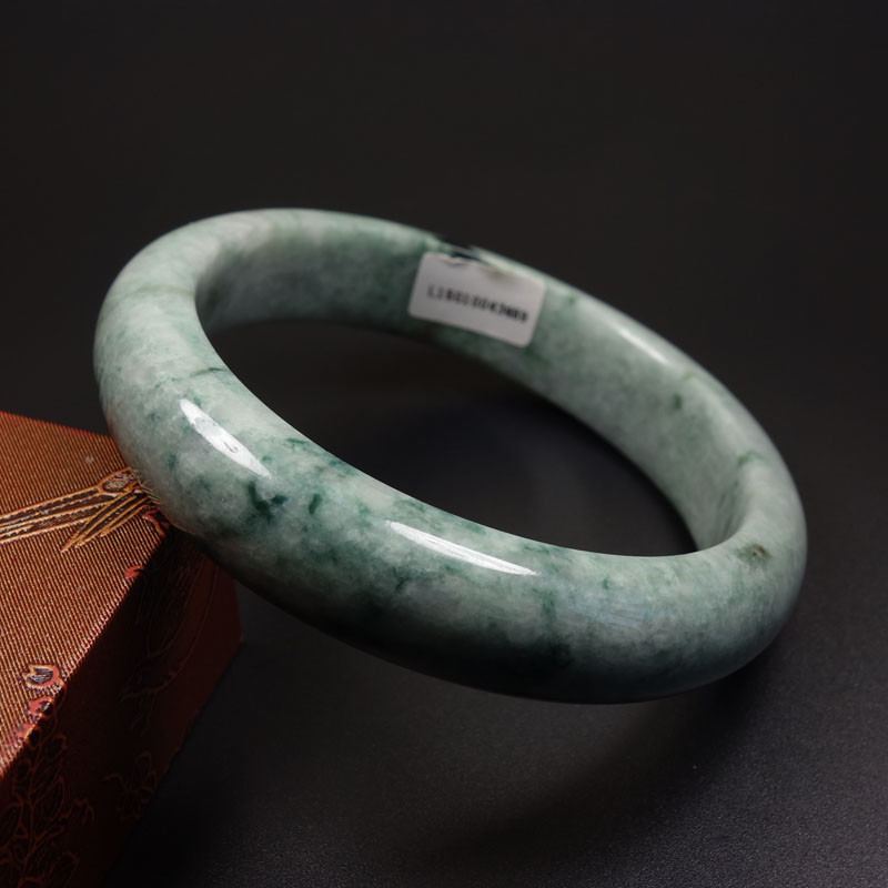 61mm Certified Grade A 100% Natural Green Jadeite Jade Bracelet Bangle Z06991