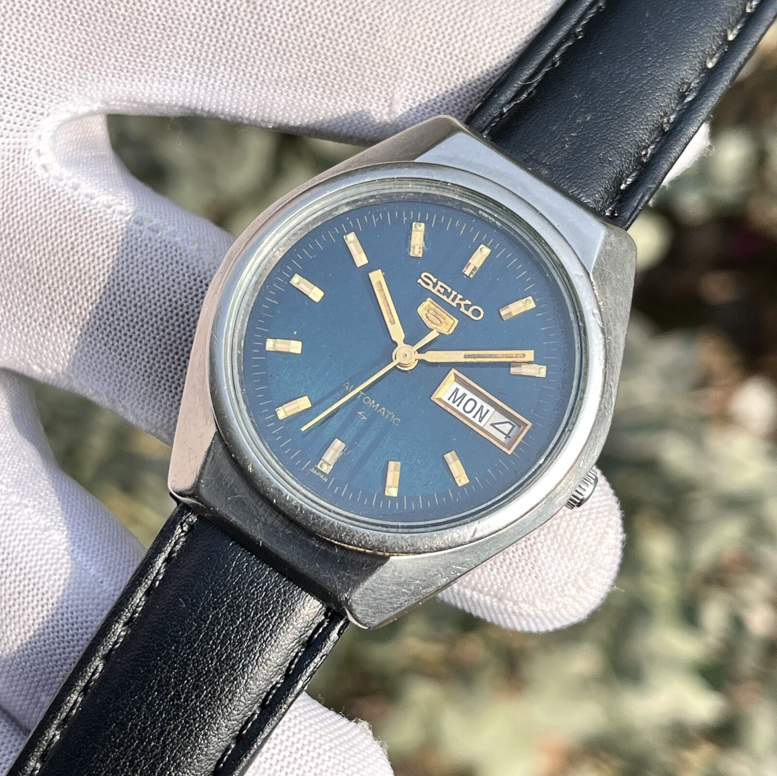 Vintage Seiko 5 Automatic Dress Formal Japan Made Men’s Watch 6310-8130