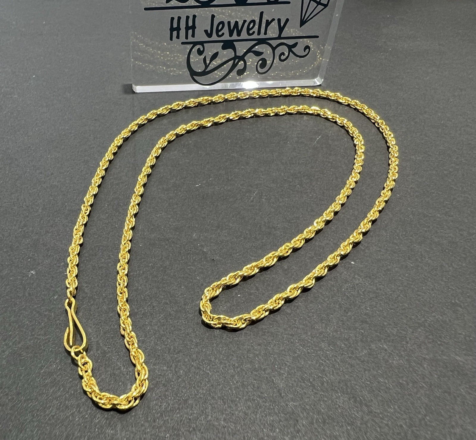 18K Yellow Gold Rope Spiga Chain Necklace 26 Inches