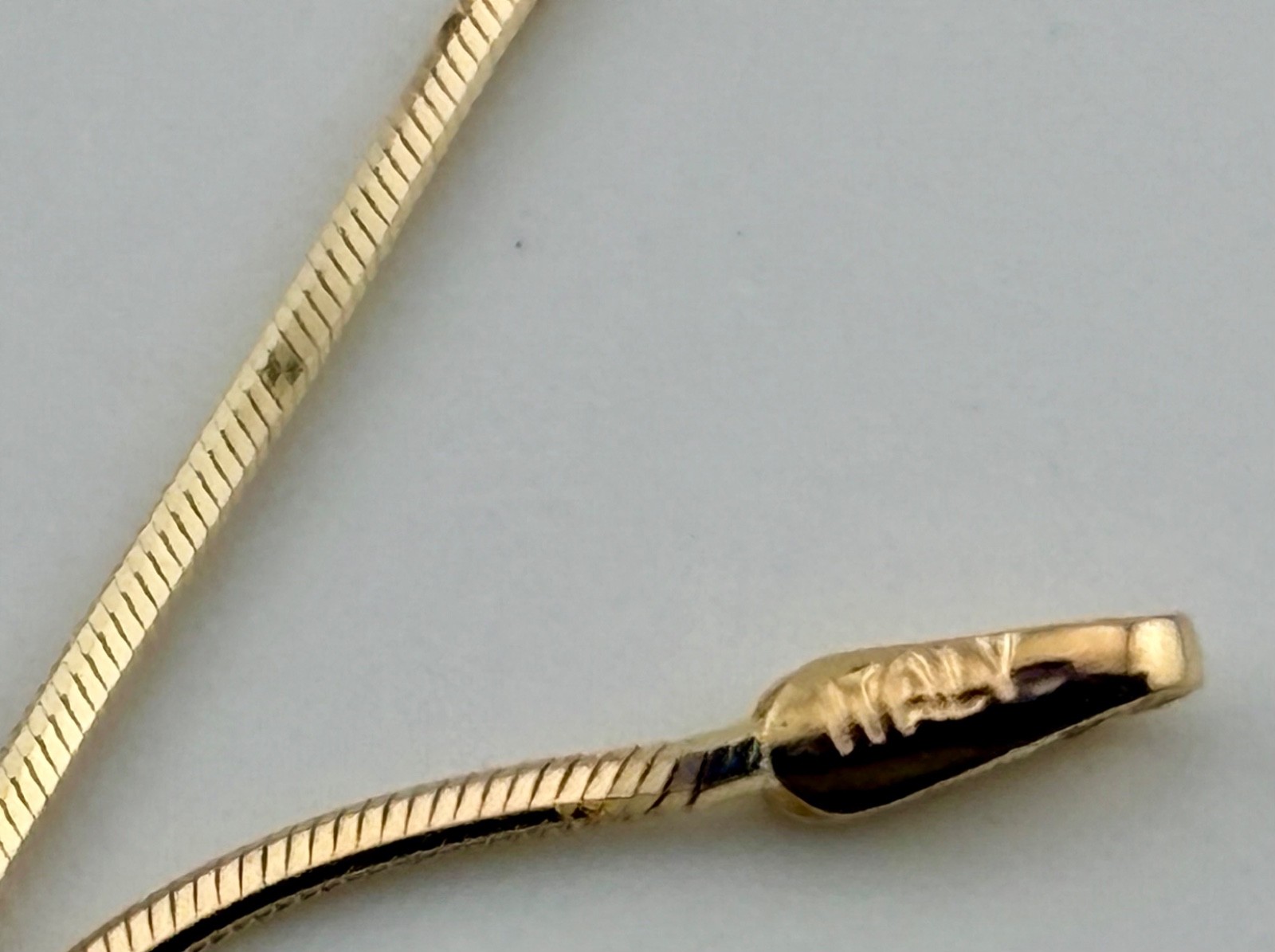 14K DuraGold Italy Yellow Gold Snake Chain Necklace 24″ (60.96 cm) 4.18g