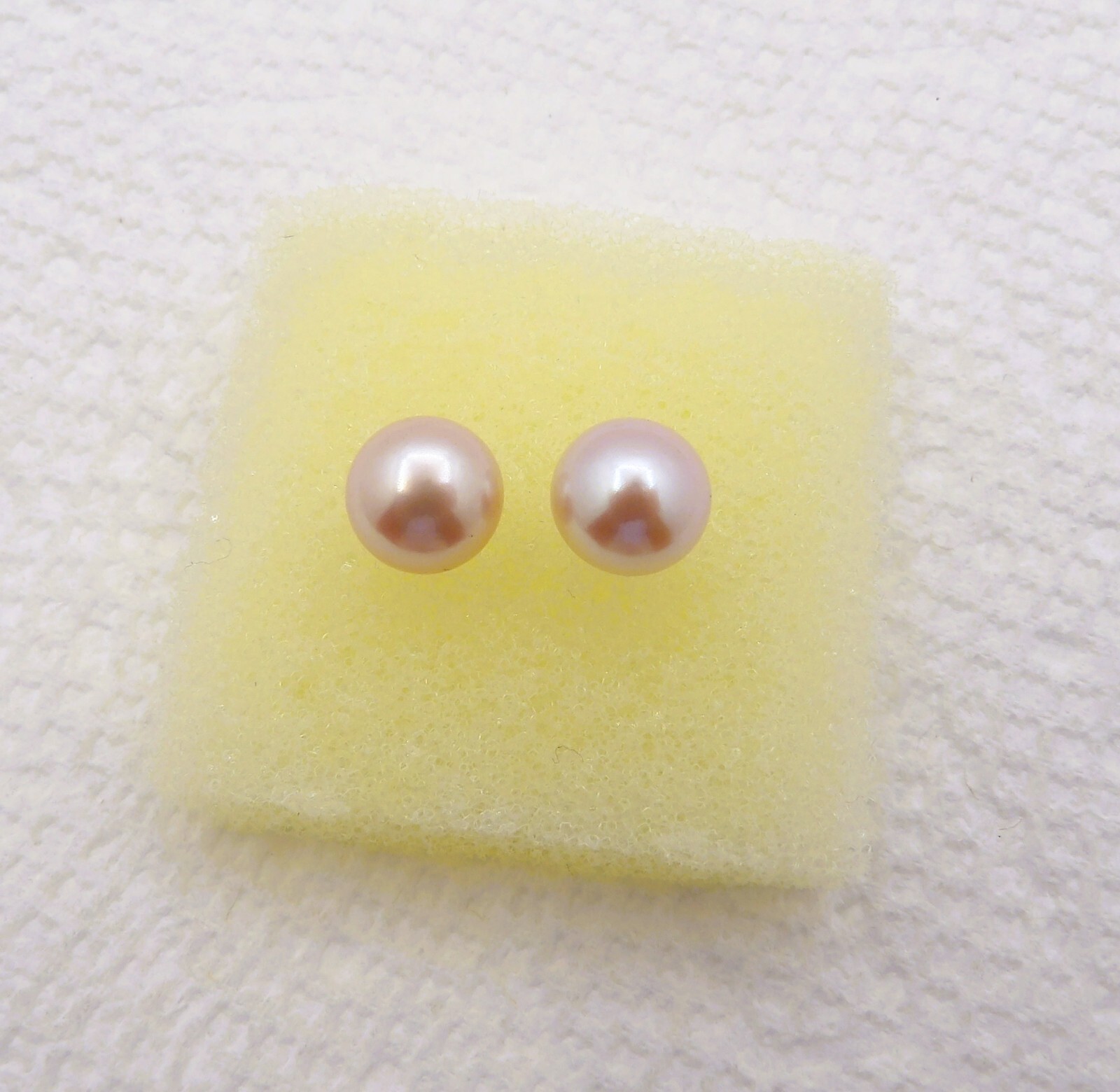 9.7 MM ONE PAIR Natural Pastel Button Genuine Freshwater Pearl Earrings ER036#3