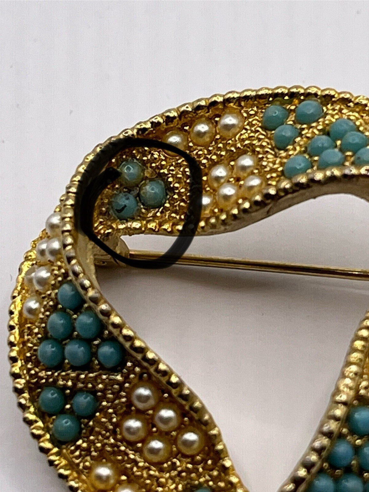 Vintage infinity ribbon brooch with turquoise beads Gold-tone Southwest READ
