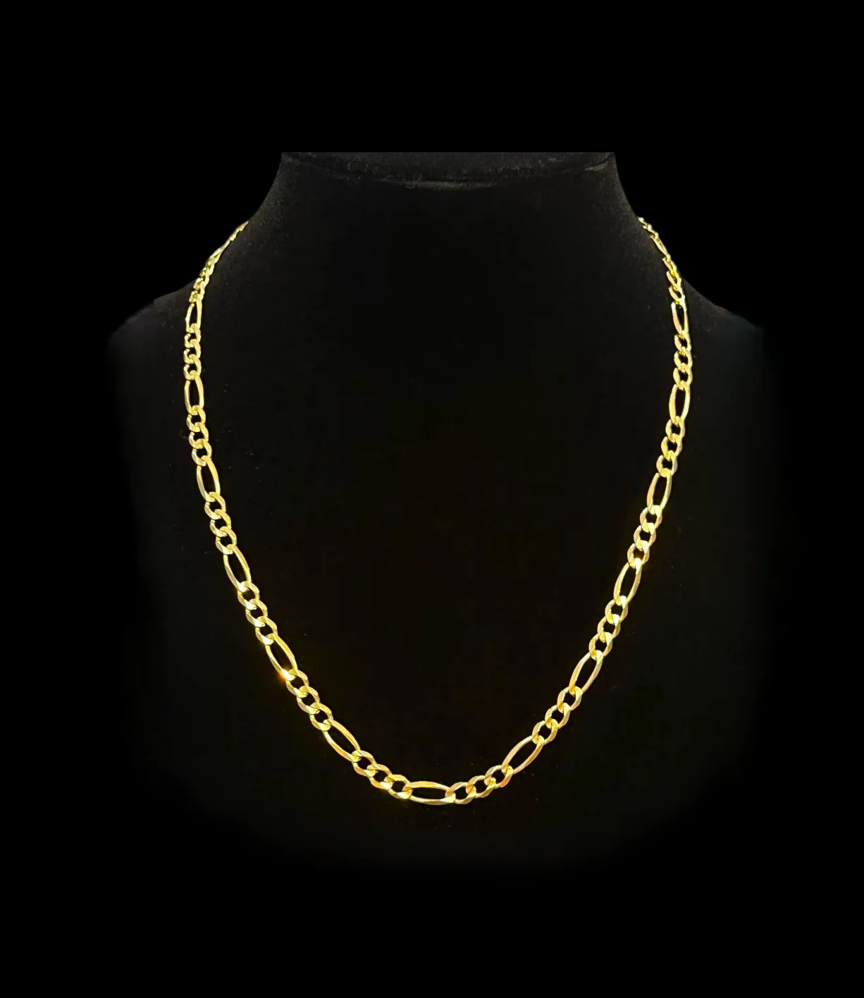 Vintage 14K Gold Diamond Cut Figaro Link Chain Necklace