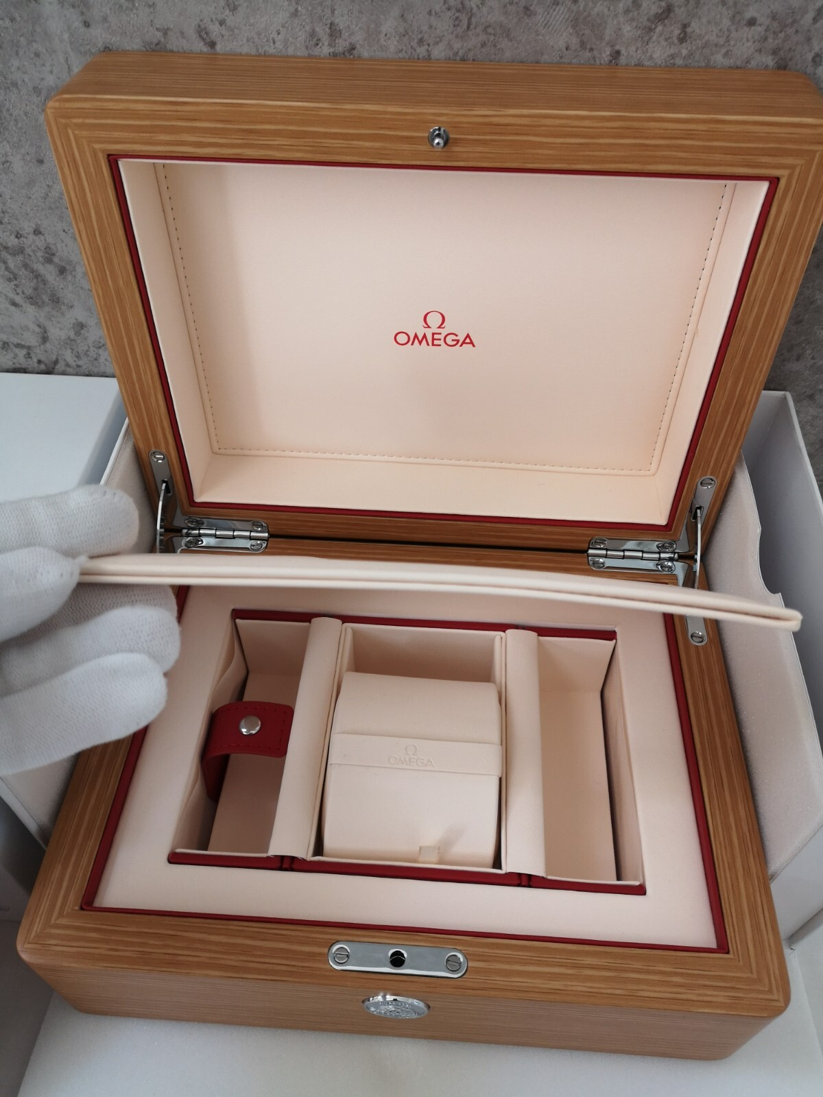 Omega Authentic Wooden Watch Box With Travel Red Cube Box Latest Model New