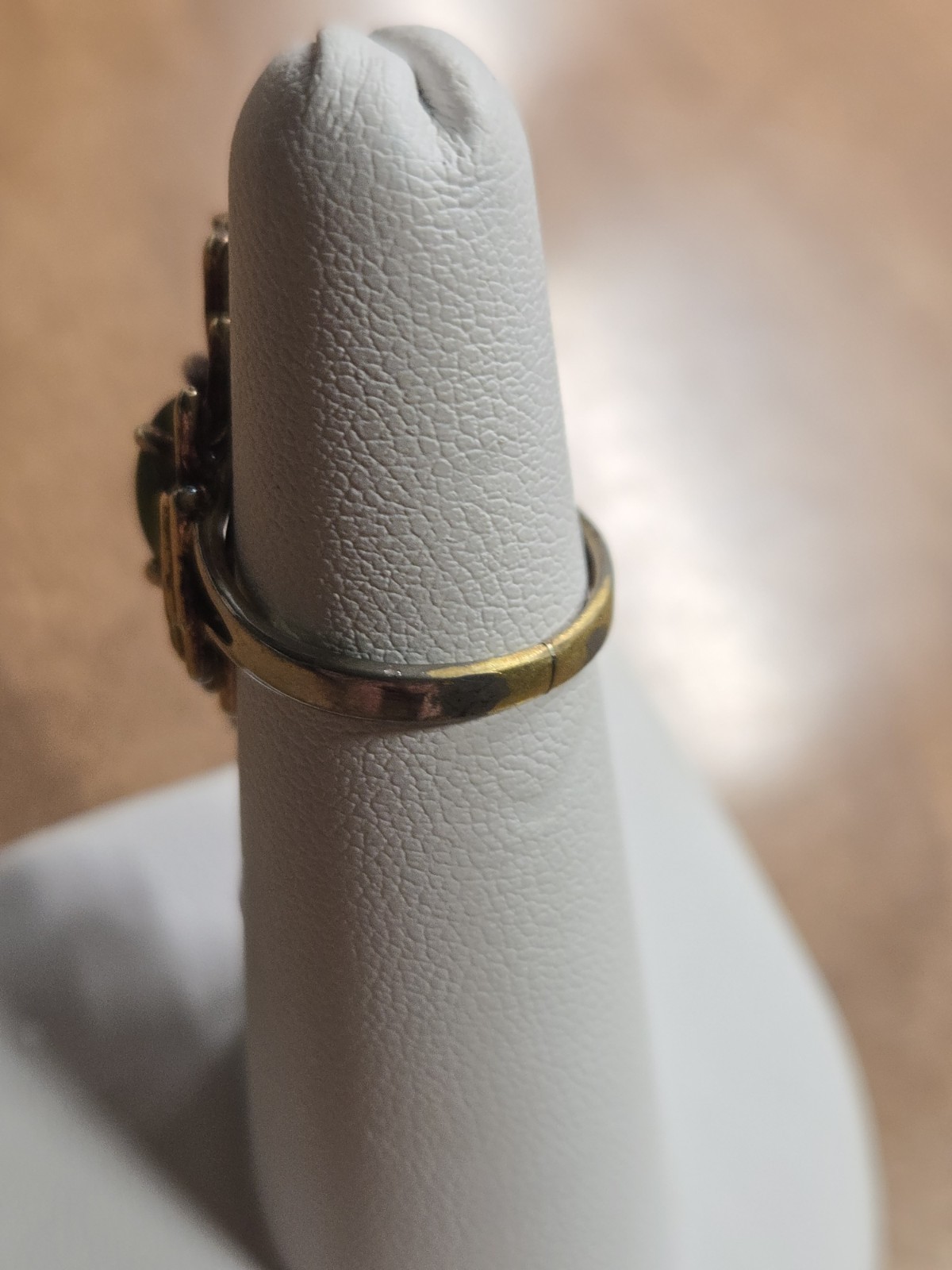 Vintage 14KT Gold Nephrite Jade Cabochon Ring 6.43g – Size 5 – Acid Tested As-Is