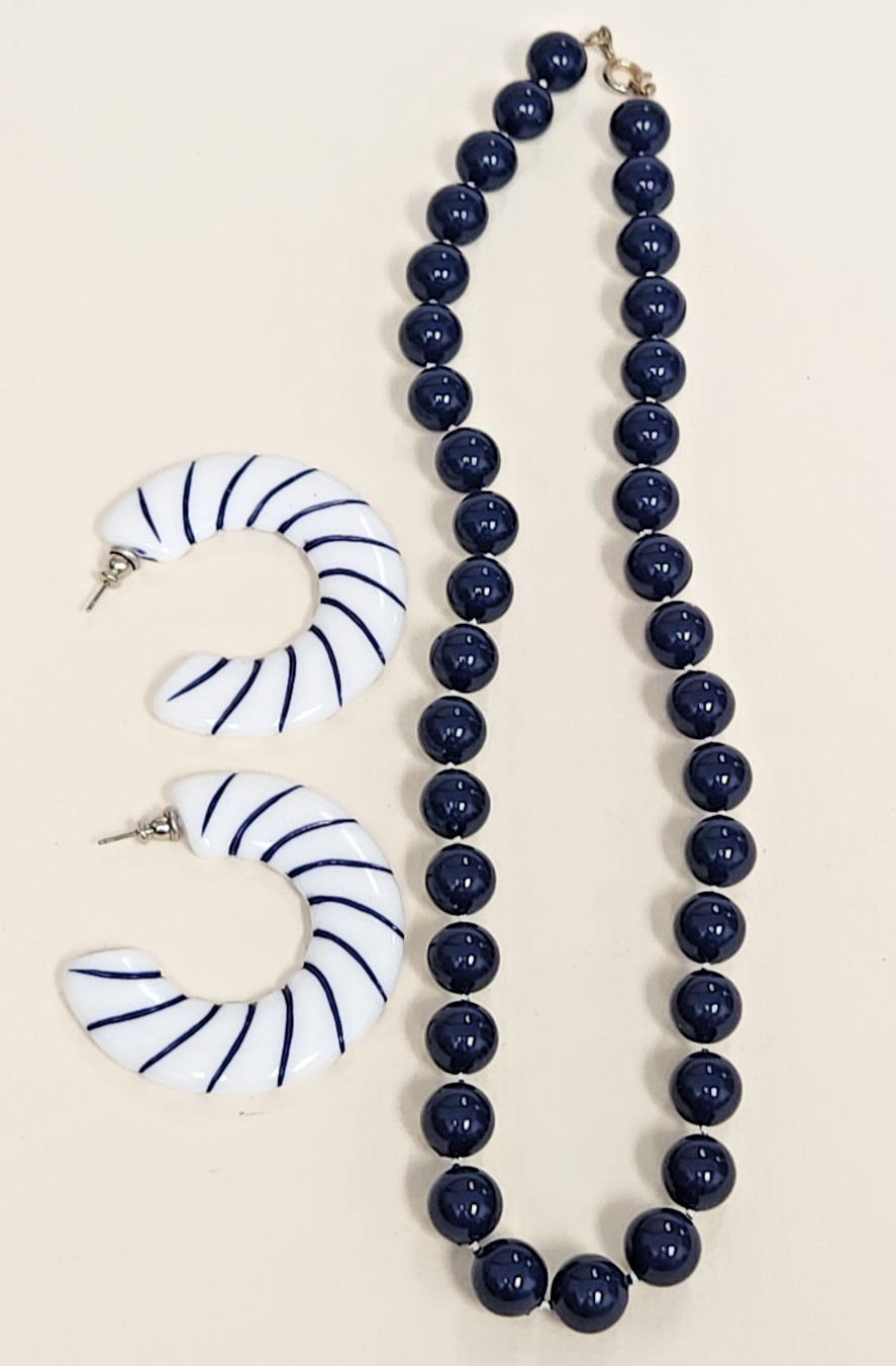 Navy Blue & White Acrylic Earrings and Necklace Set Vintage