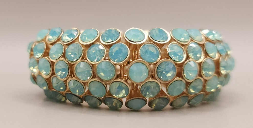 Chunky Aqua Blue Rhinestone Multi Row Stretch Bracelet Gold Tone Statement 3.1oz