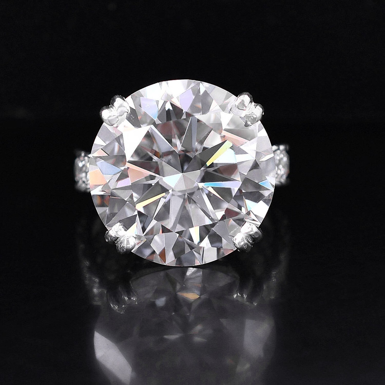 RARE 50 Ct Certified Round White Diamond Ring With Accents No Tariff