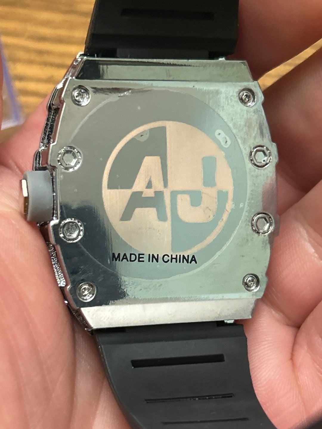 AJ USA Tonneau Case Quartz Chronograph Wristwatch