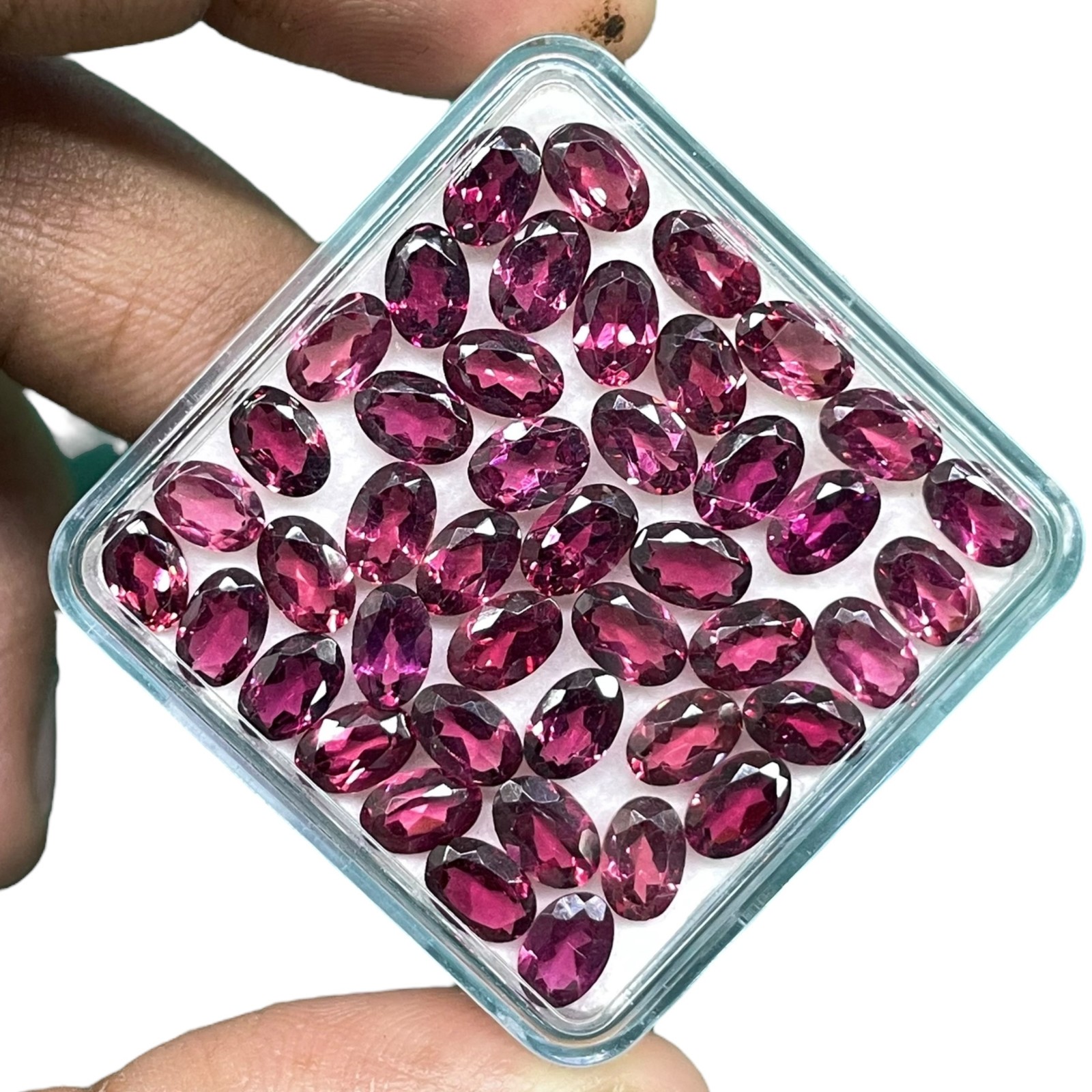 25 Pcs Natural Rhodolite Garnet 6x4mm Oval Cut Loose Untreated Gemstones Lot