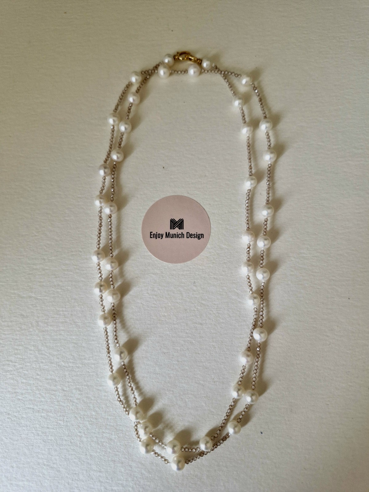 AAA Pearl Necklace 18CT GOLD Clasp with Beige Cubic Zirconia.