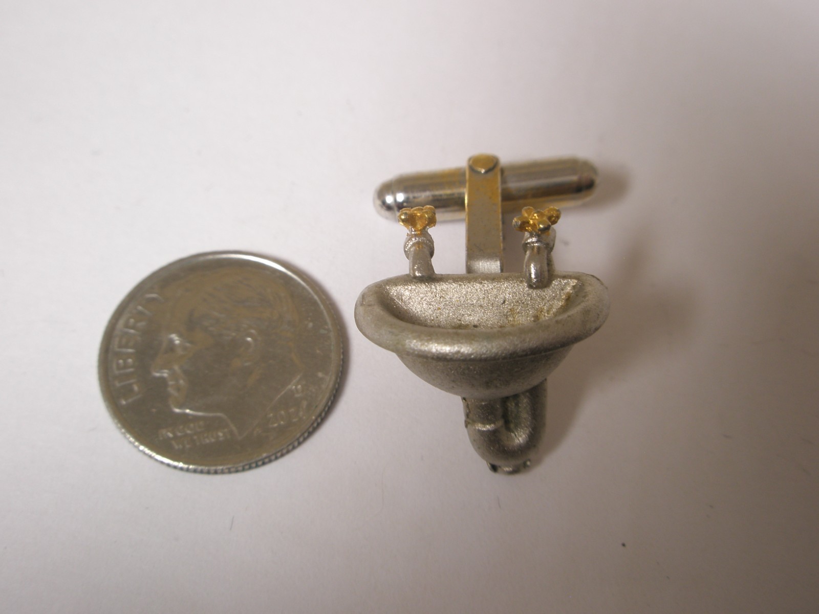 Miniature Sink Basin Fixture SINGLE Vintage Cuff Link replace lost/broken zr41