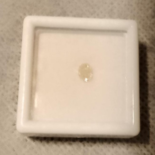0.44ct NATURAL DIAMOND, Oval Brilliant, Fancy Yellow, Valuation Certificate