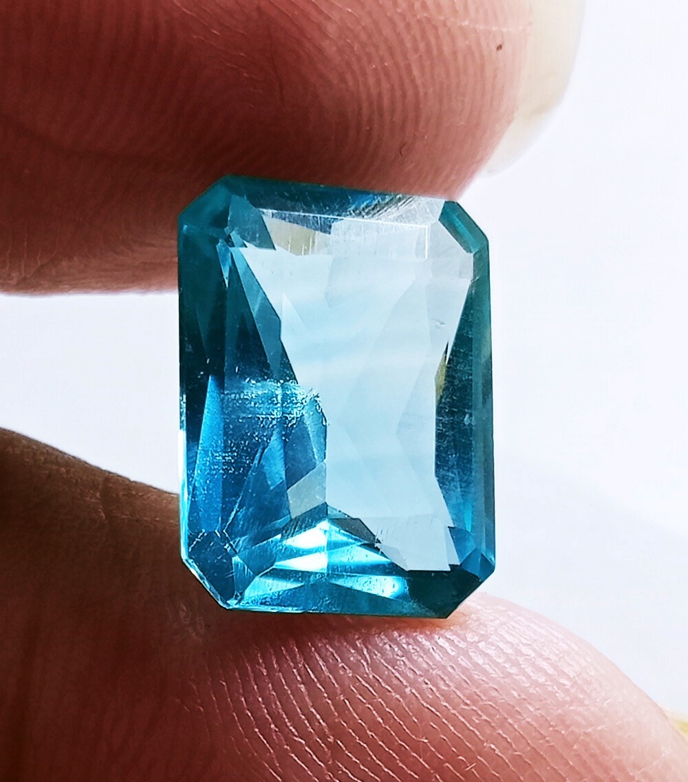 Natural Blue Aquamarine Emerald Cut Flawless Certified 6.40 Ct Loose Gemstone