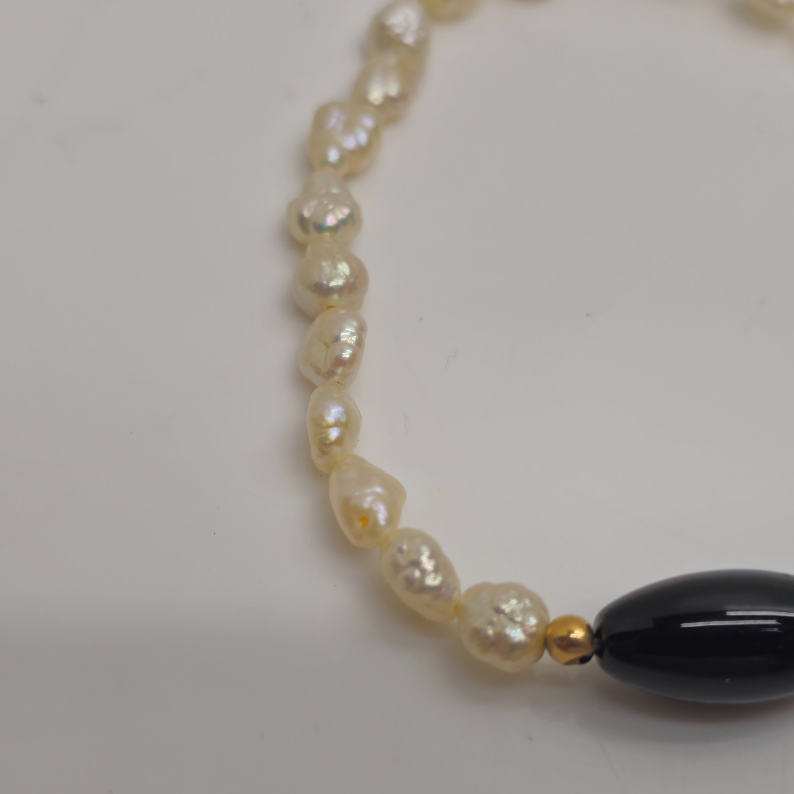 14K Rice Pearl Bracelet Black Center Stone WW Stamp Approx 7in Classic