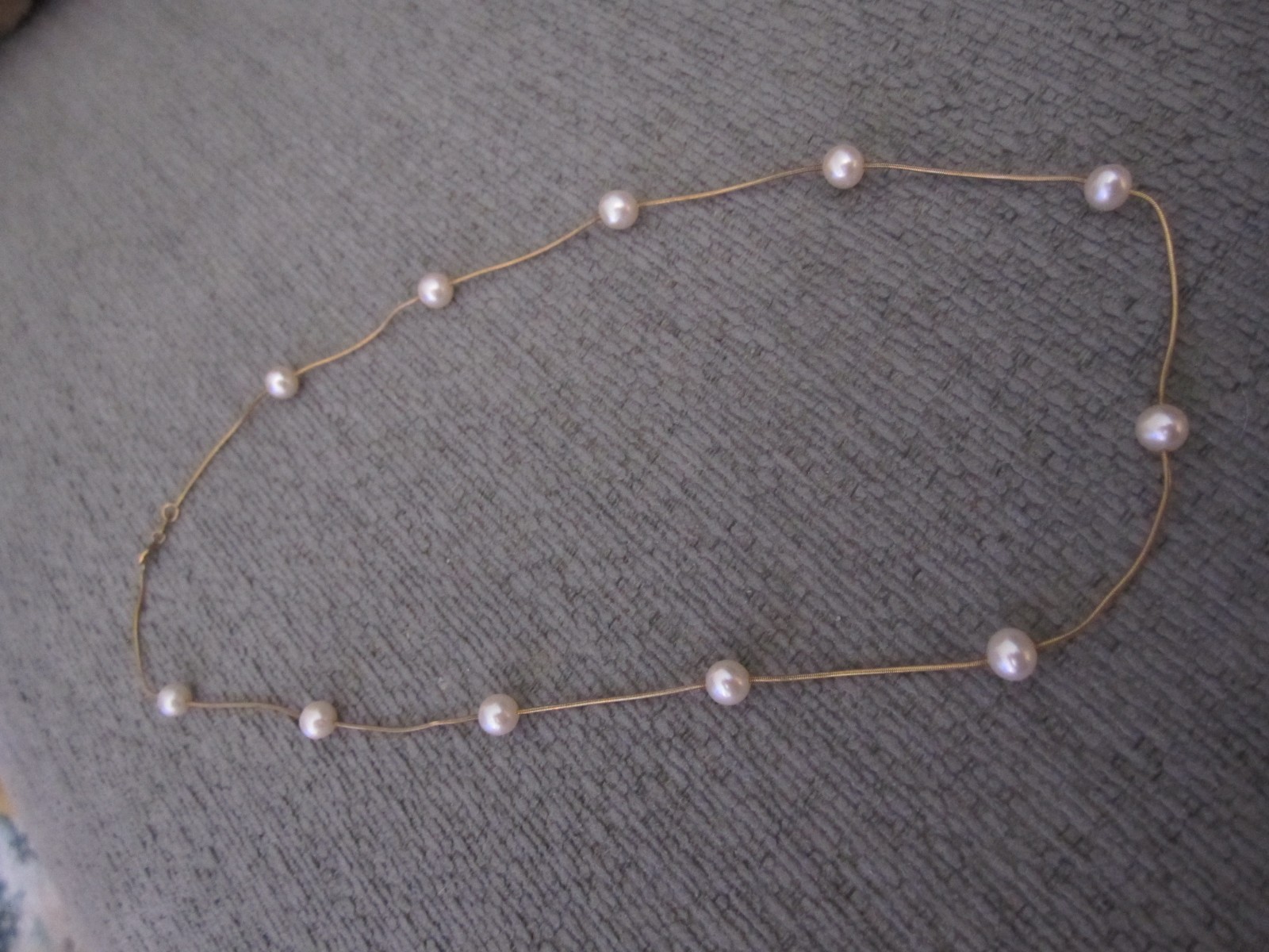 RCI 14K Gold 16″ Long Necklace with Floating Pearl Stations 5mm Pearl