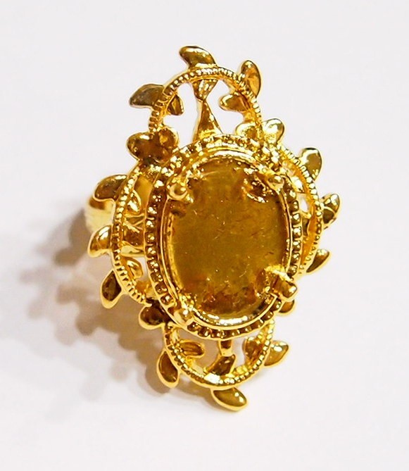6 – 14x10mm Shiny Gold Victorian Deco Loop & Leaves Adjustable Ring Settings