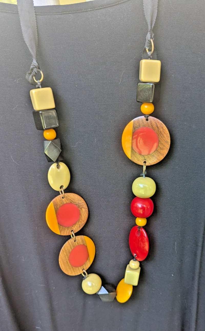 ChicKraft alloy metal wood horn resin beads geometric strand neclace