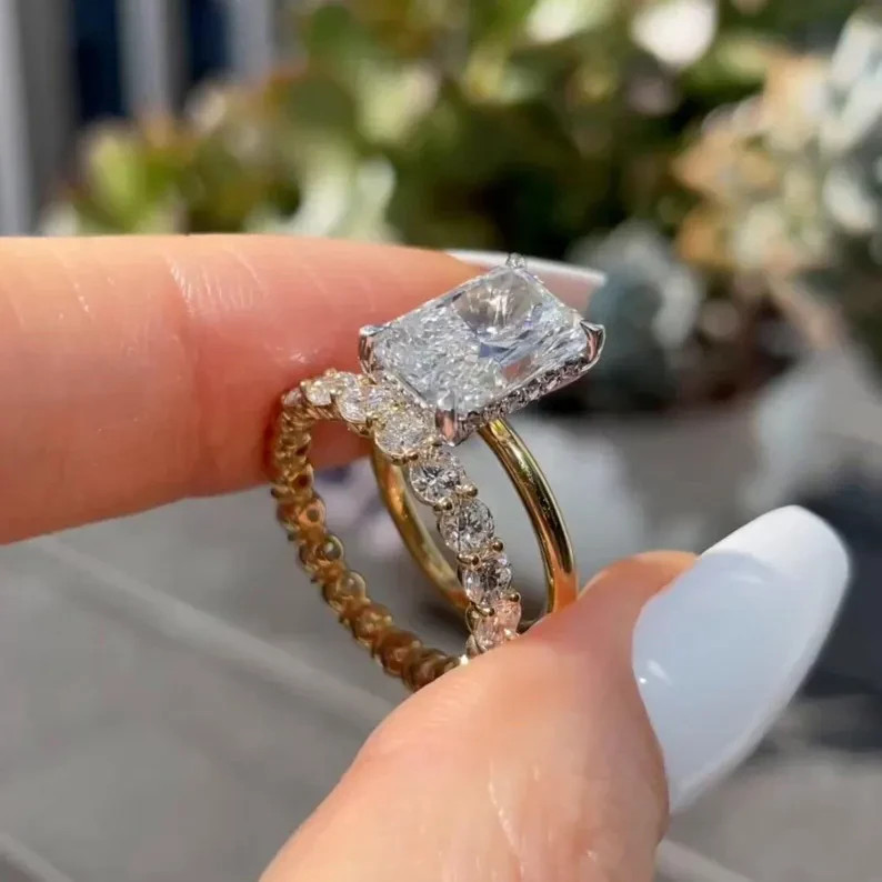4.10Ct Radiant-Cut Lab Grown Diamond Solitaire Bridal Set Ring 14K Yellow Gold