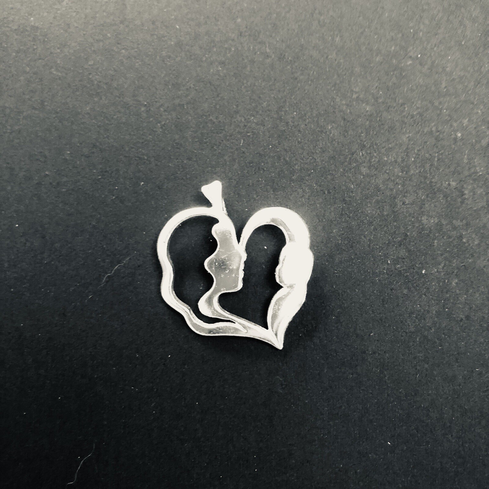Mother And Child 925 Sterling Silver Pendant 1.25” X 1.25” Really Sweet … NOTE