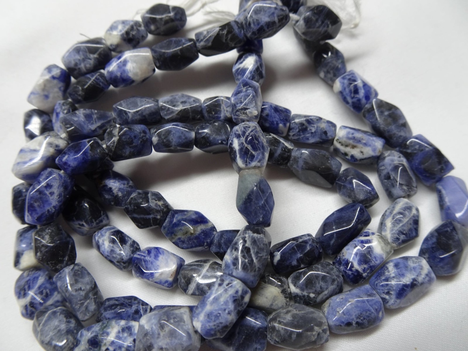 15″ Strand Natural Sodalite 9-10.25mm Long Stone Beads Faceted Nuggets A872 DNG