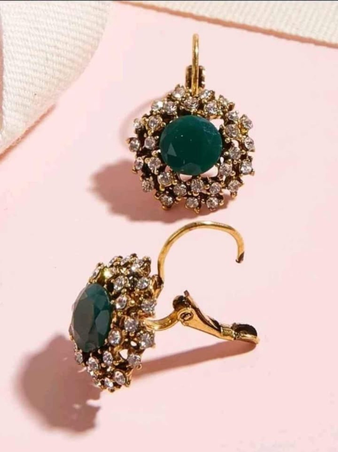 Green Stone And Rhinestone Decor Earrings
