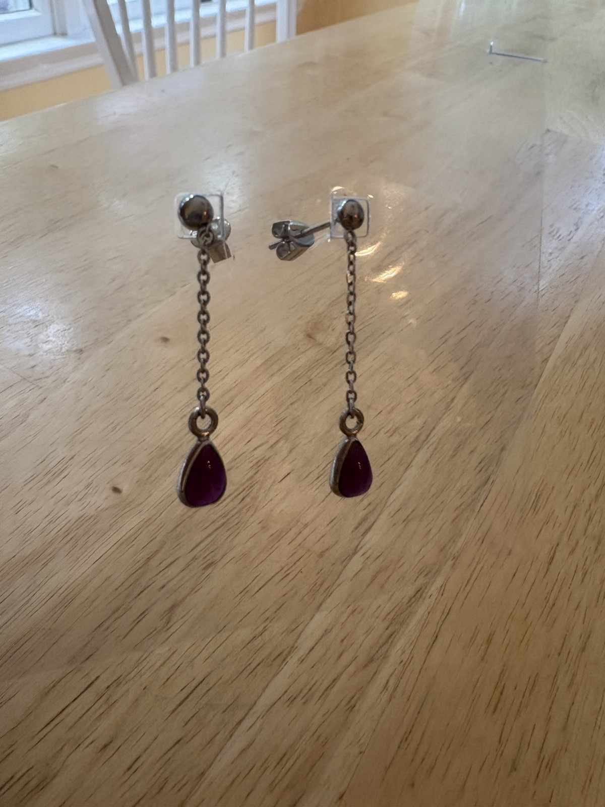 Swatch Bijoux Silver And Purple Teardrop Style Necklace And Earring Set