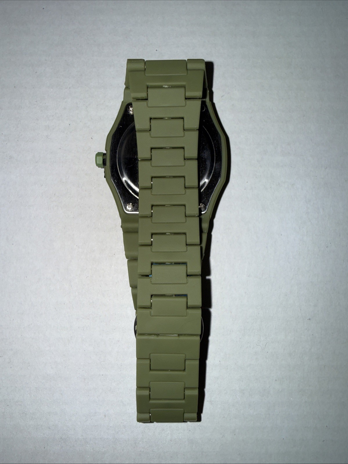 NEW Green Unisex Quartz Watch Silicone Wristband Minimalist Design Sport