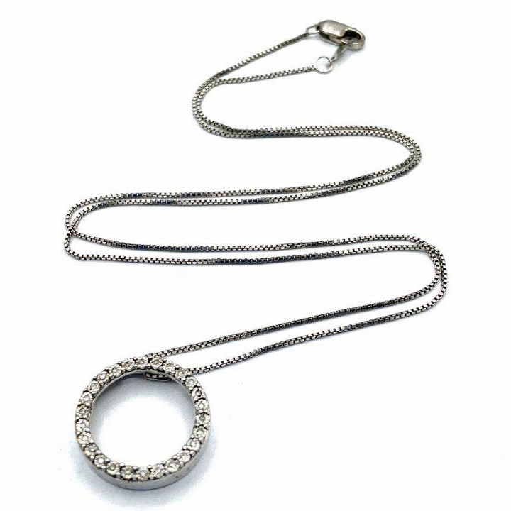 925 Sterling Silver Moissanite Circle Pendant Necklace