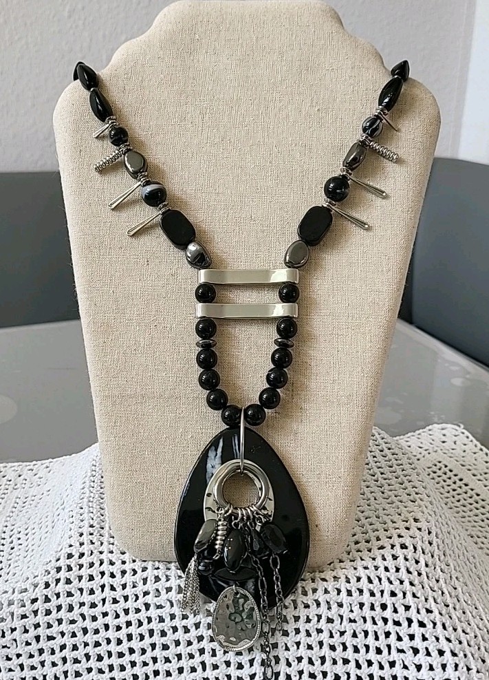 Vintage Necklace Earrings Black Silver Gold Mezanite Rhinestones Jewelry B8