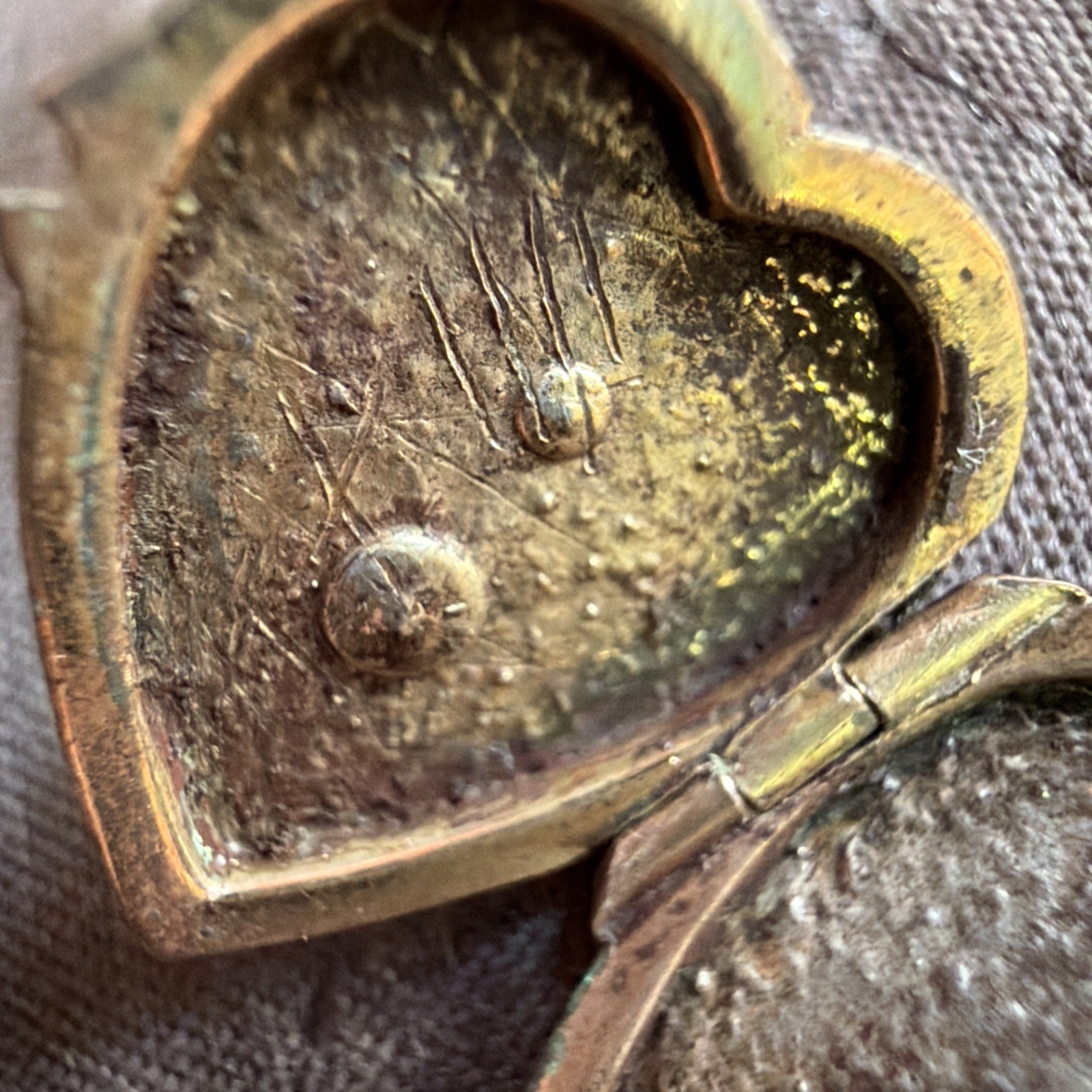 Victorian 2g Rose Gold Fill Heart Locket Seed Pearl Etched Motif Pendant Charm