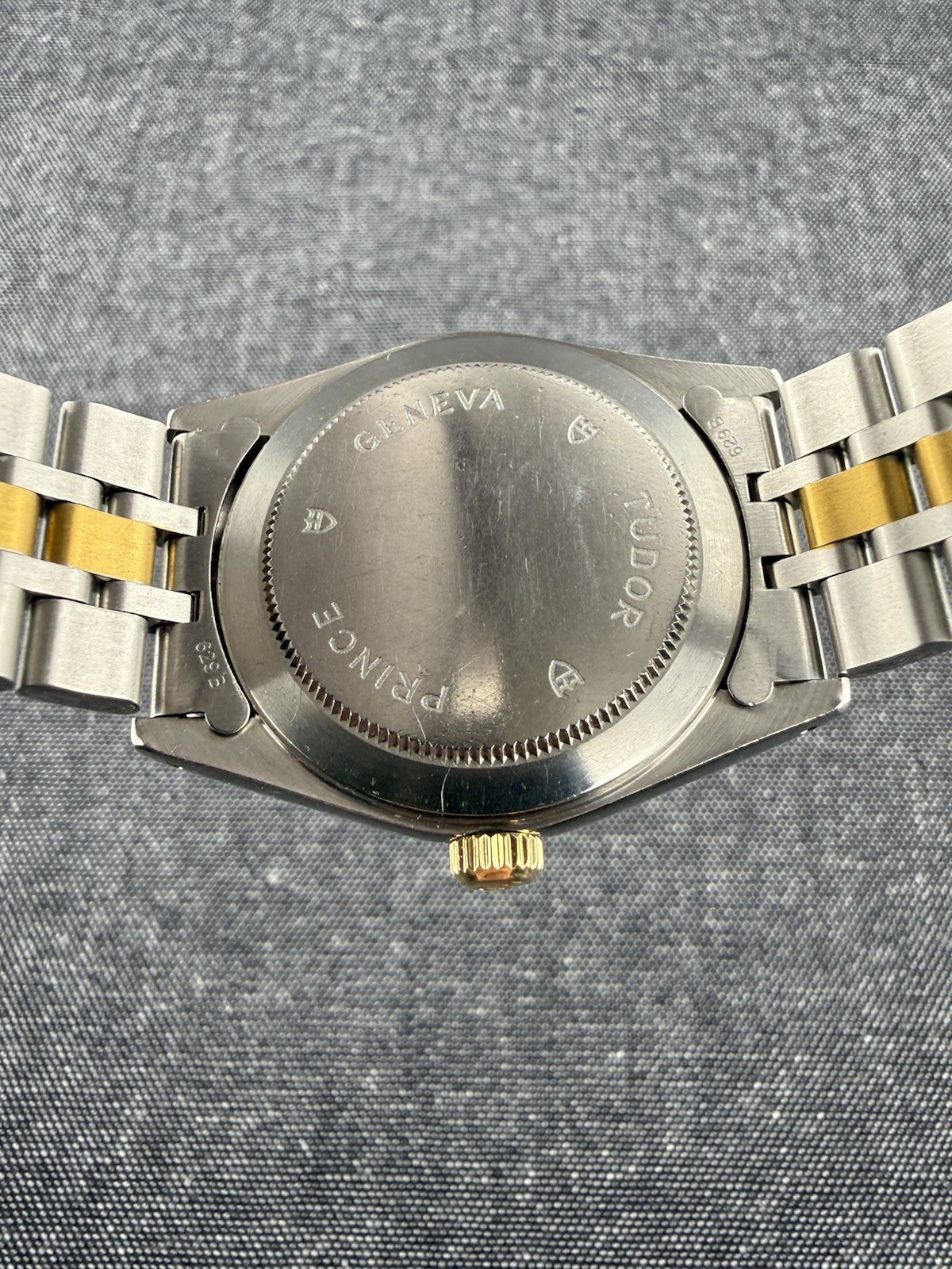 Tudor Prince Date – Ref. 74033 – Gold Linen Dial – 18k Yellow Gold Bezel!