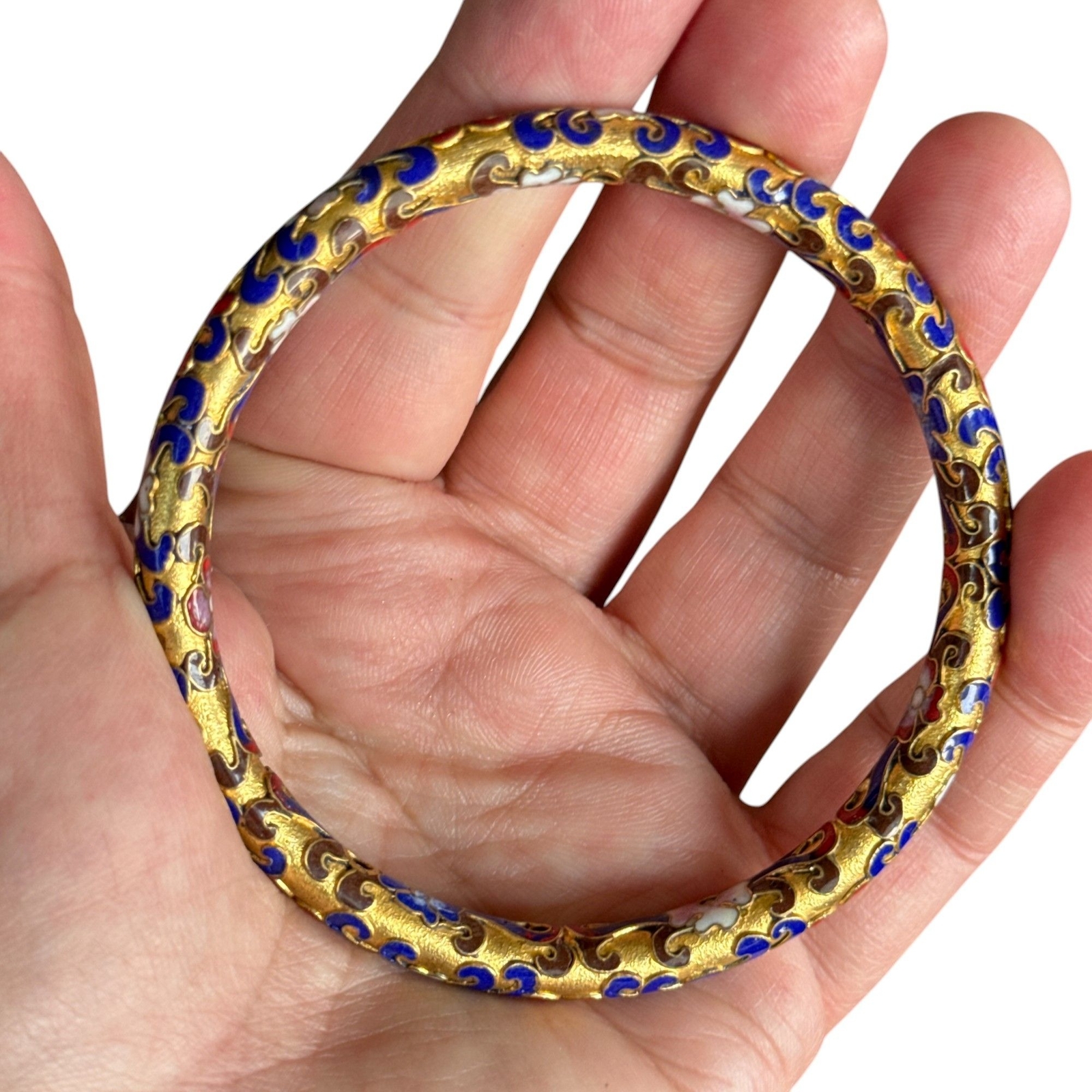 Vintage Cloisonné Enamel Bangle Bracelet Gold-Tone With Blue & Red Swirl Pattern