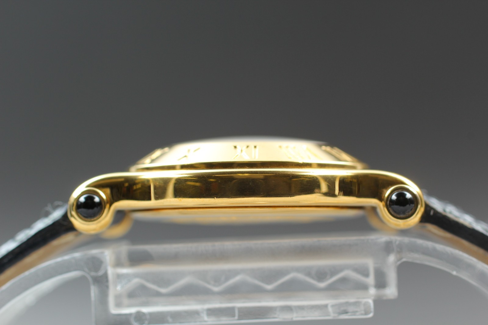 【EXC+++++】 Gucci 6500L Gold Plate Black Dial Lady’s Quartz Watch from JAPAN