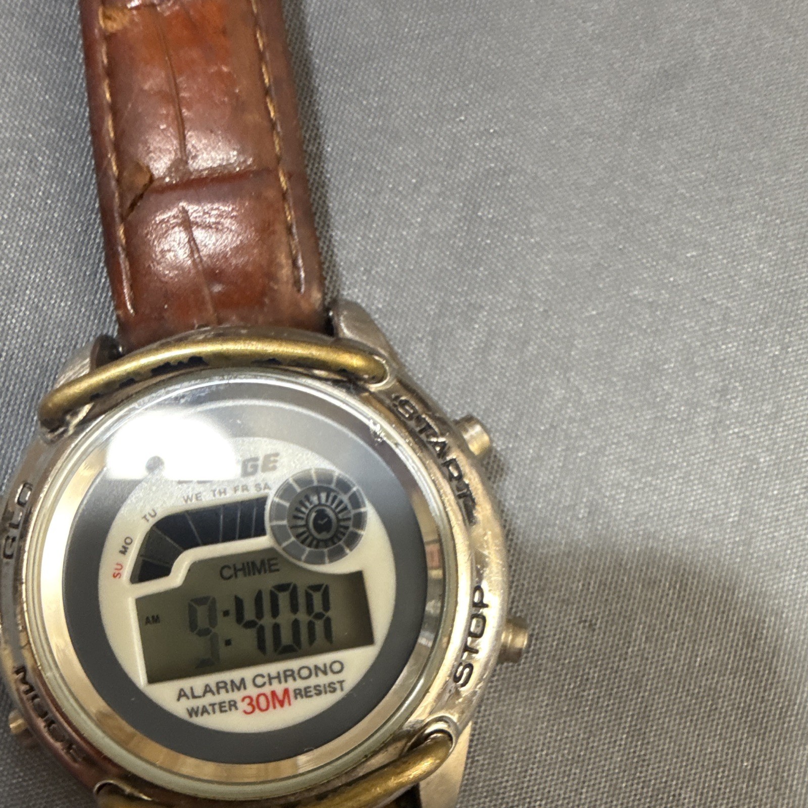 VINTAGE 80s G.I.I. SURGE WATCH SURM1558 RARE!! GLO WORKS! NEW BATTERY! (B23)