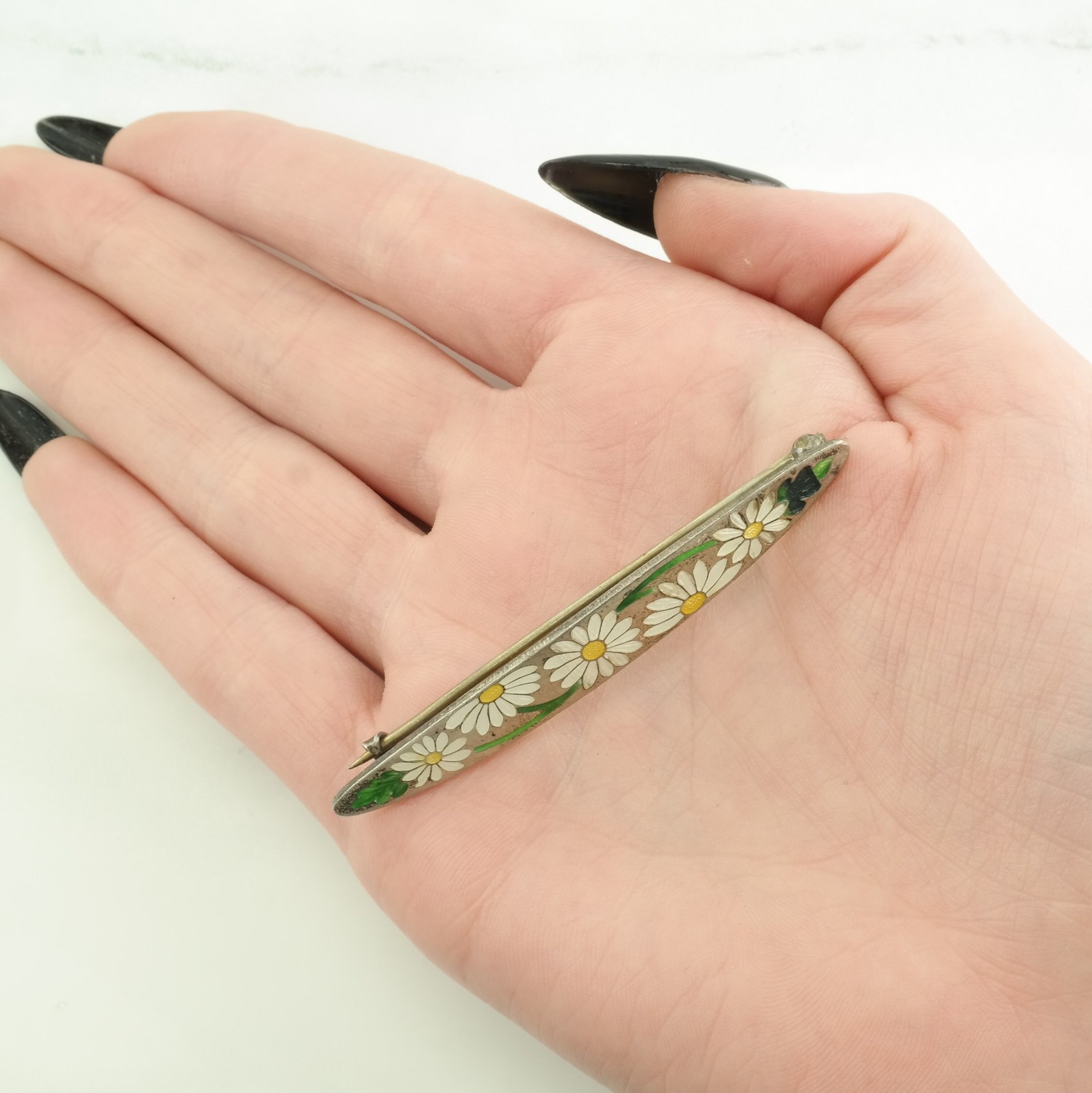 Antique White Green Floral Daisy Enamel Sterling Silver Brooch