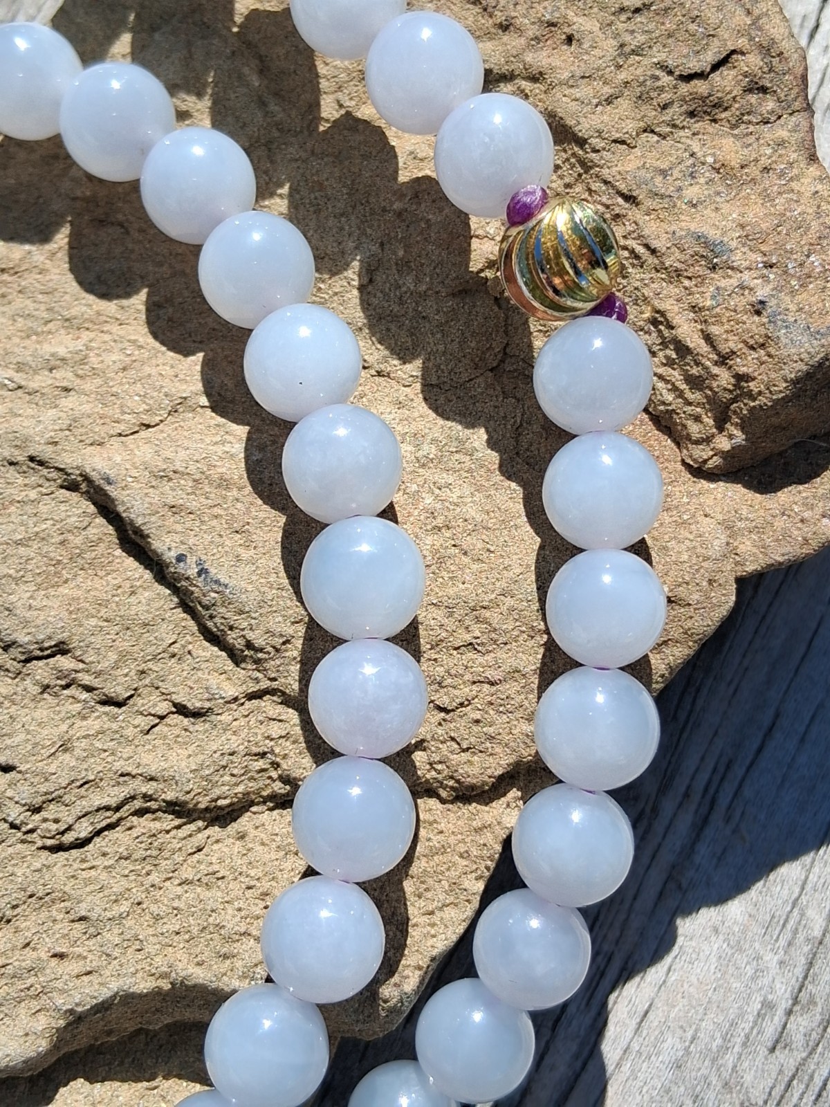 Certified Jadeite Round Beaded Strand Necklace, with Gold-Tone Clasp 25in, 7.6mm