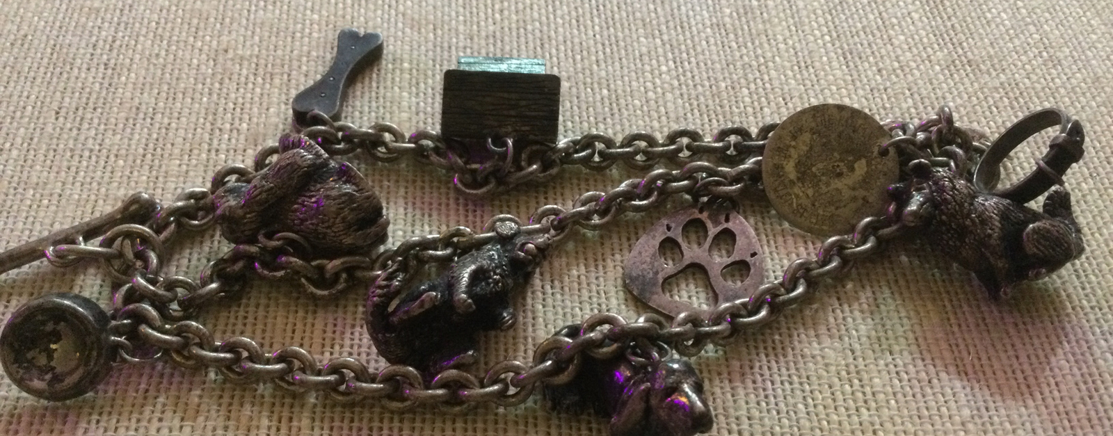 Susan Cummings Sterling Silver Dog Themed Triple Strand Charm Bracelet 107 G