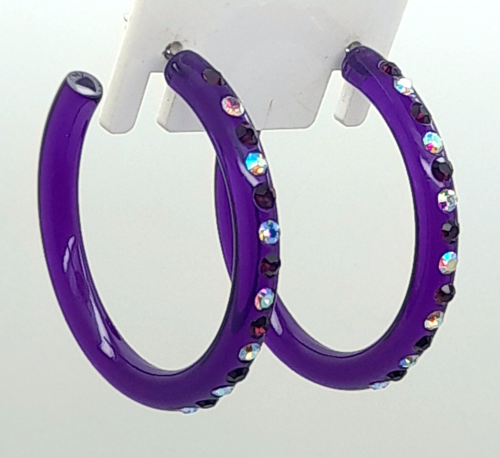 SLIM CLEAR PURPLE PLASTIC HOOP WITH PURPLE & AB RHINESTONE FASHION EARRINGS
