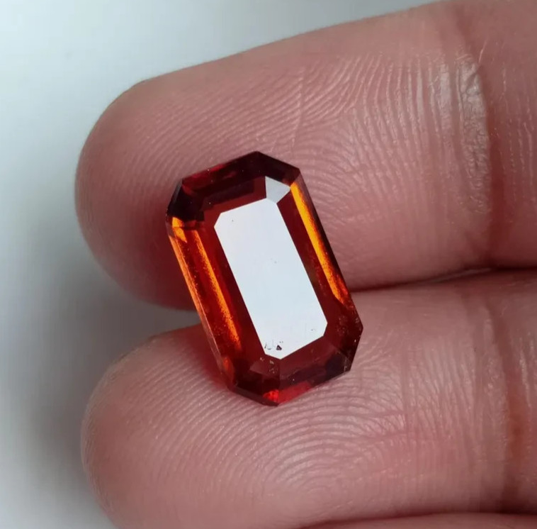 5.85 Ct Natural Unheated Orange Huge Octagon Shape Hessonite Garnet Loose Gem