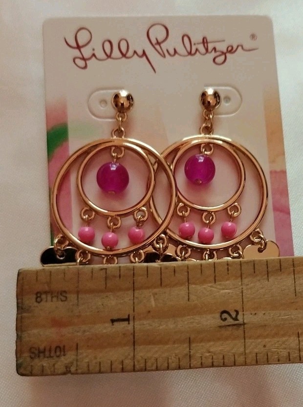 LILLY PULITZER EARRINGS NWT 🩷 Paradise Pink LOVE HEART CHARM Dangling PIERCED