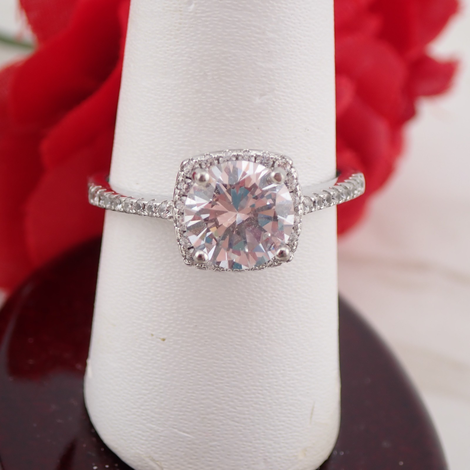 Vintage Sterling Silver CZ with Accents Size 8.75 Ring Weighs 3.2 grams