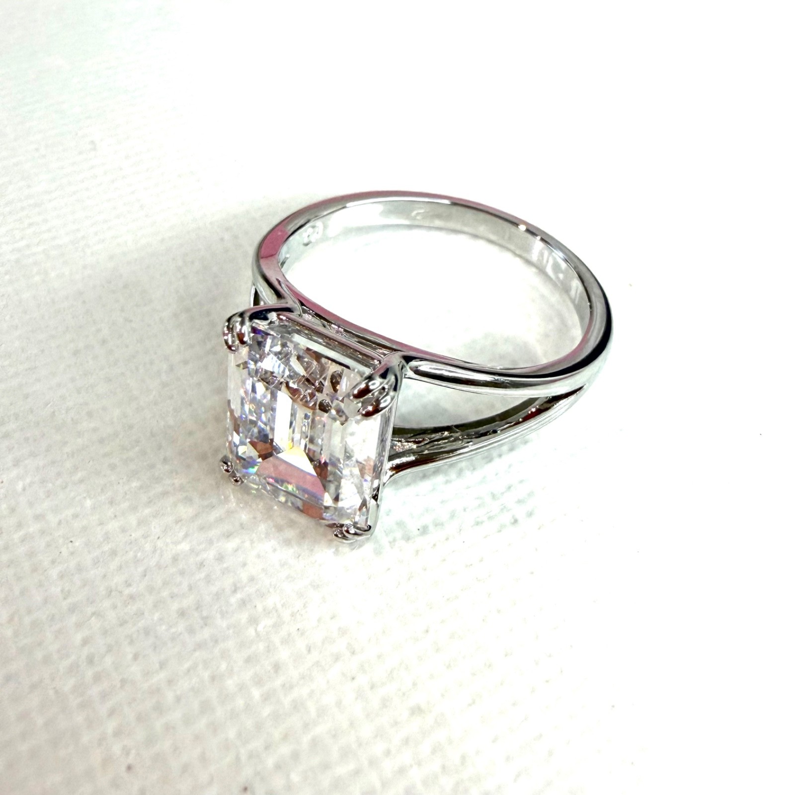 SWAROVSKI Stilla Ring Octagon Cut White Crystal Size 52 UK L Rhodium Plated NEW