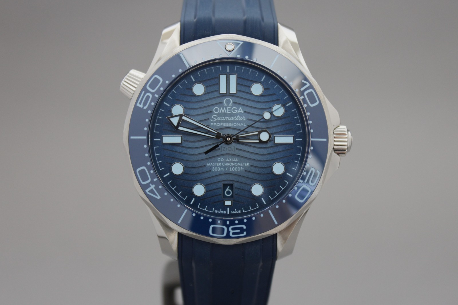 Omega Seamaster Diver 300m Summer Blue 2024 Full Set inc Omega Warranty to 2029