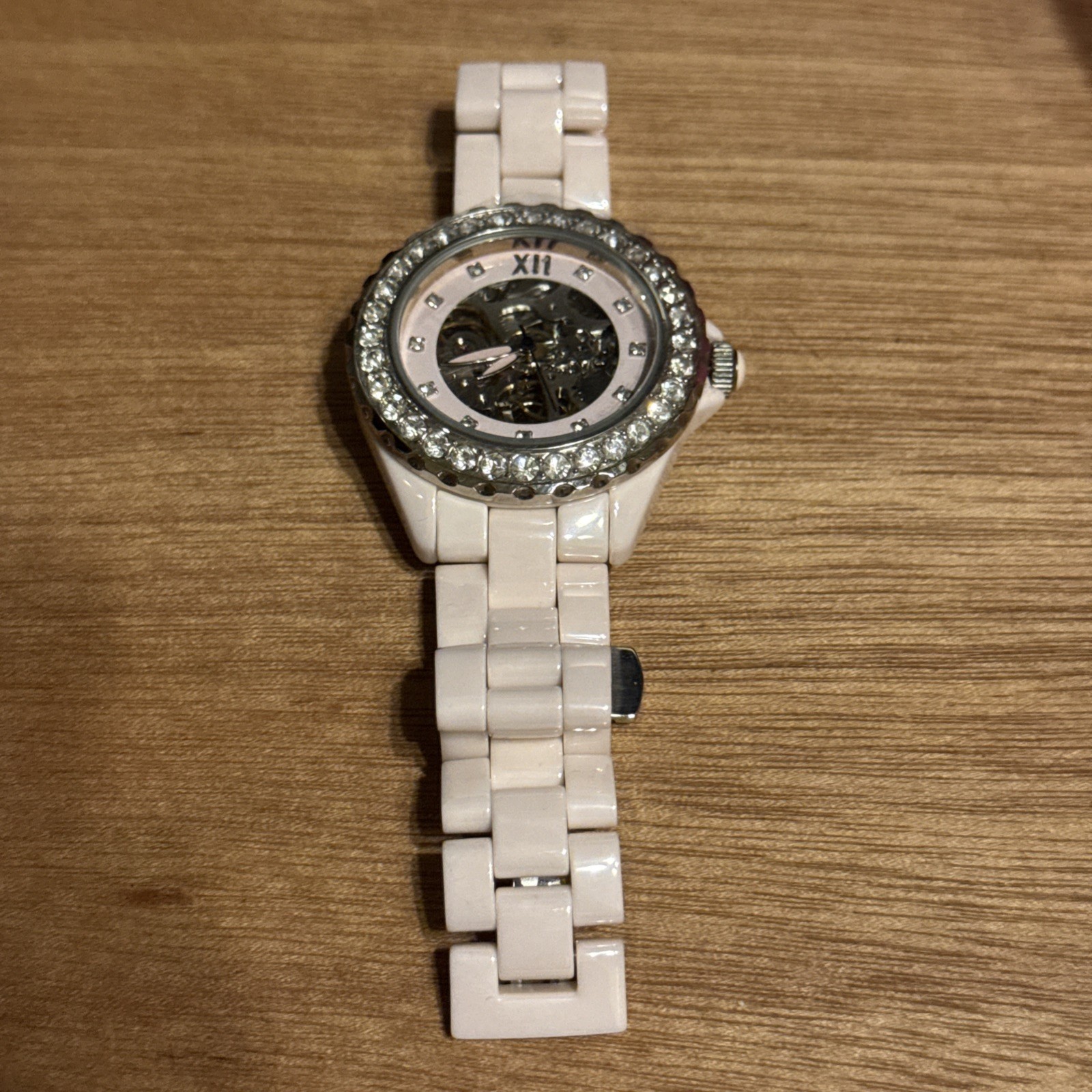 Real Collectibles By Adrienne Vittadini Ceramic Pink Women’s Mechanical Watch